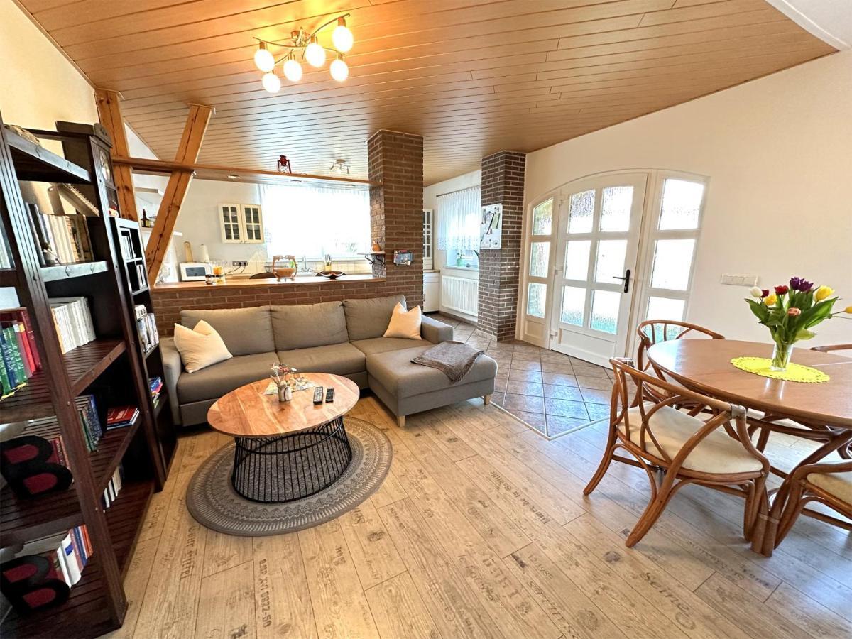 Behindertengerechte Ferienwohnung Nossentiner Huette Exterior foto
